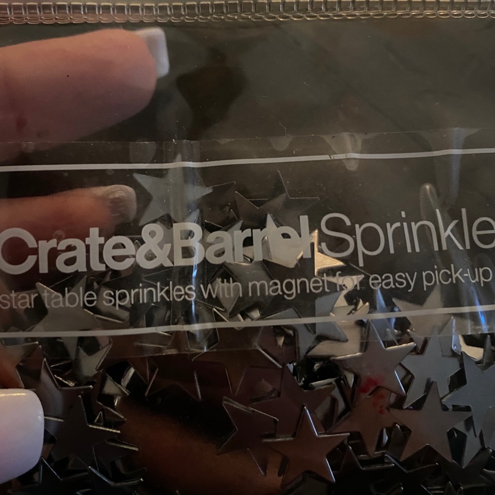 Silver metal star sprinkle confetti